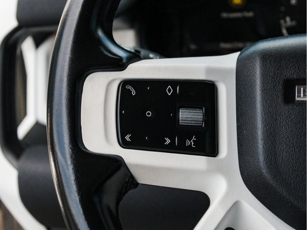2023 Land Rover Defender S