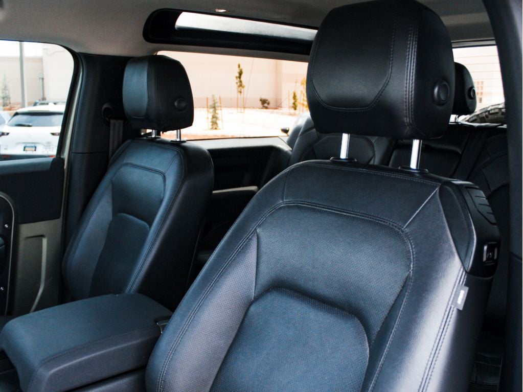 2023 Land Rover Defender S