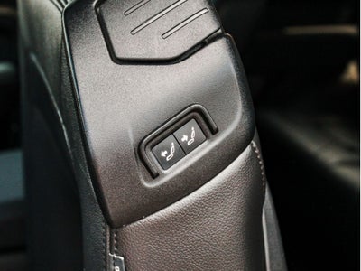2023 Land Rover Defender S
