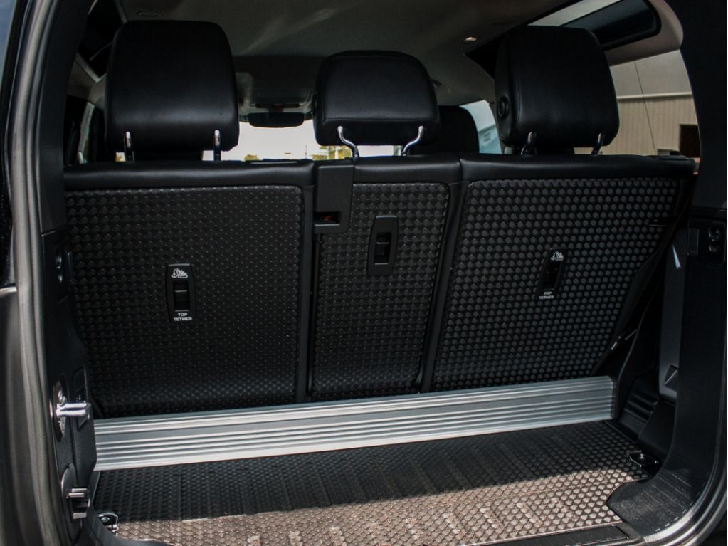 2023 Land Rover Defender S