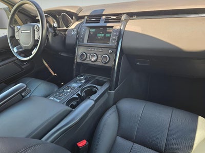 2017 Land Rover Discovery SE