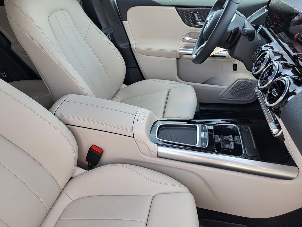 2025 Mercedes-Benz GLA 250 250 4MATIC®