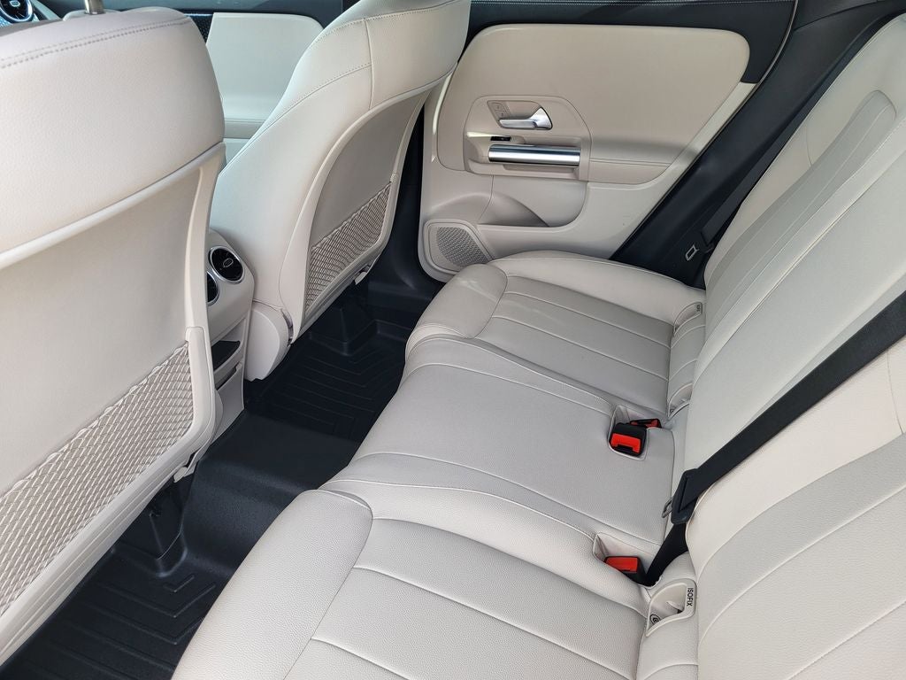 2025 Mercedes-Benz GLA 250 250 4MATIC®