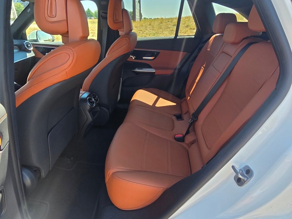 2024 Mercedes-Benz GLC 300 300