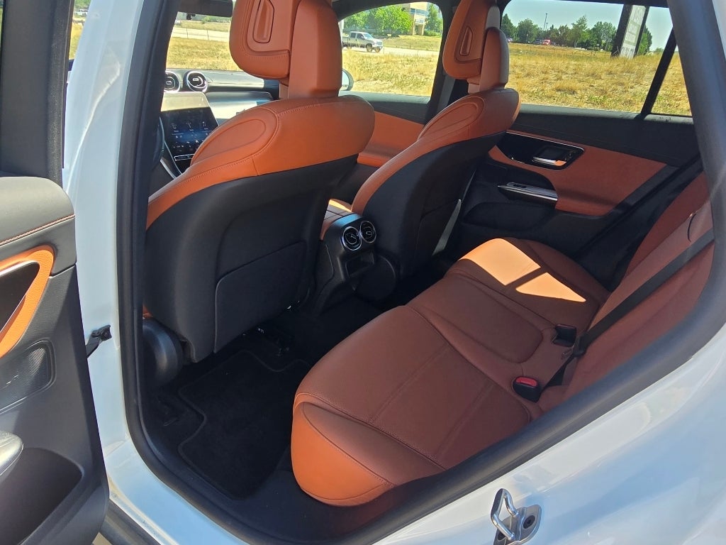 2024 Mercedes-Benz GLC 300 300