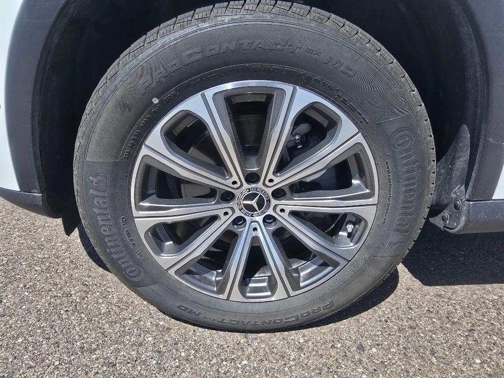 2024 Mercedes-Benz GLC 300 300
