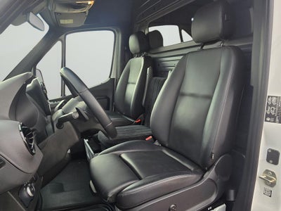 2022 Mercedes-Benz Sprinter Cargo Van High Roof V6
