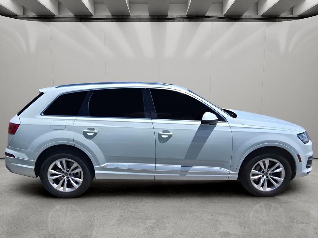 2019 Audi Q7 Premium