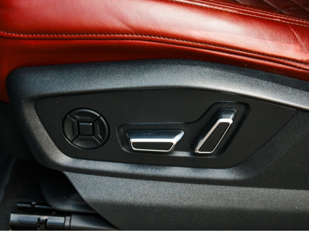 2020 Audi SQ7 Premium Plus