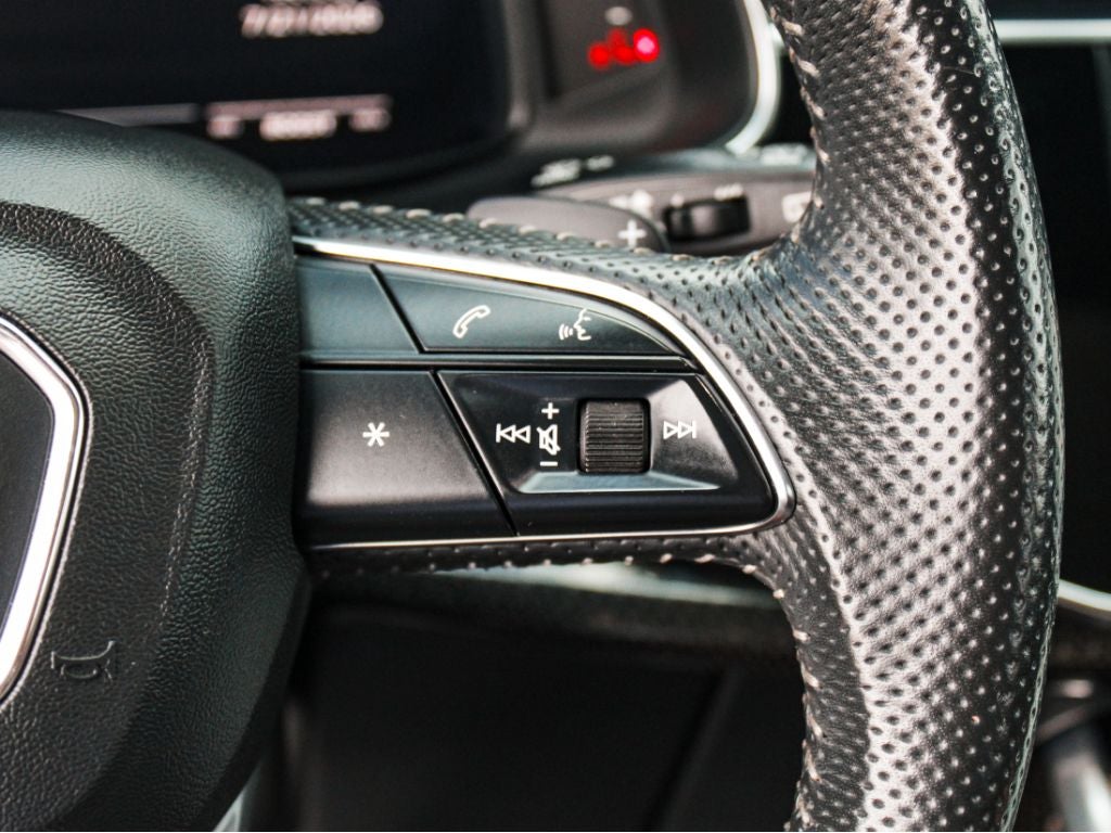 2020 Audi SQ7 Premium Plus