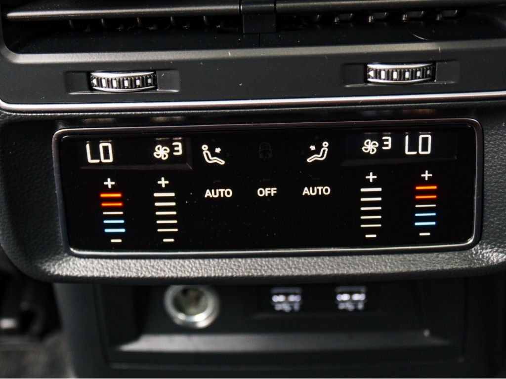 2020 Audi SQ7 Premium Plus