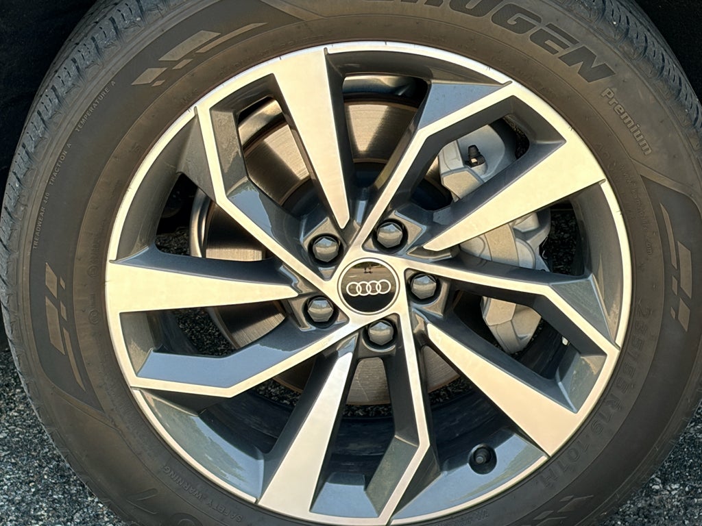2023 Audi Q5 S line Premium Plus