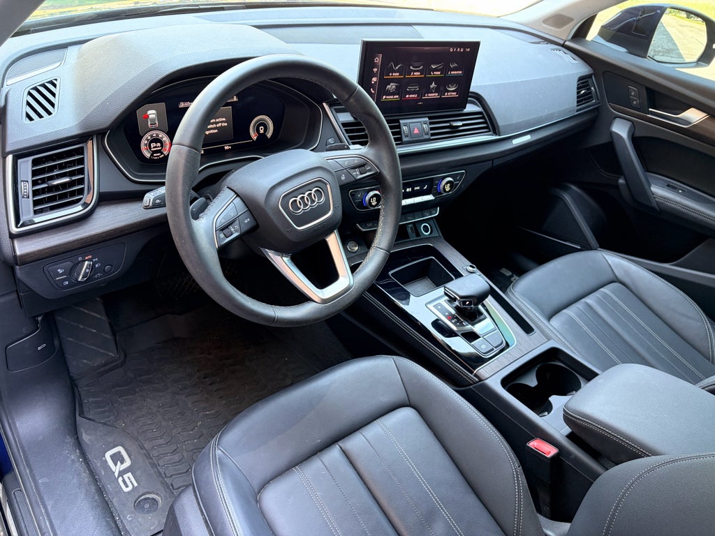 2023 Audi Q5 S line Premium Plus