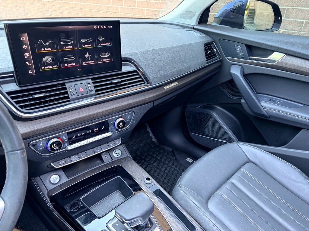 2023 Audi Q5 S line Premium Plus