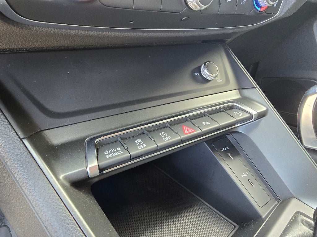 2022 Audi Q3 S line Premium Plus