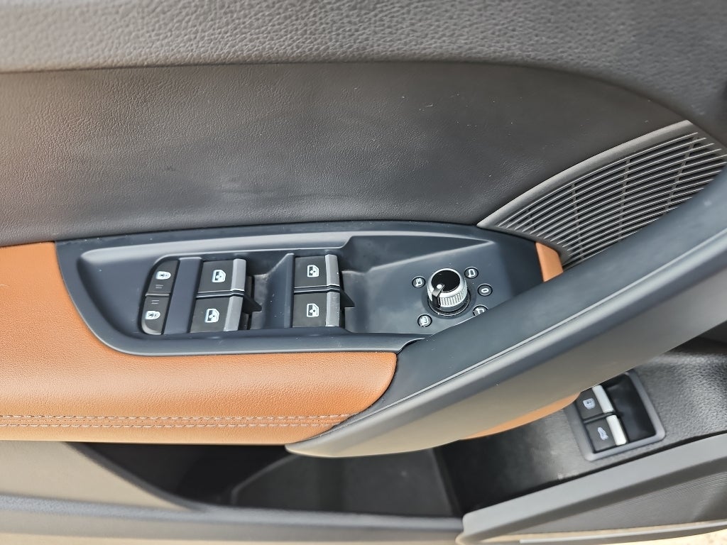 2024 Audi Q5 S line Prestige