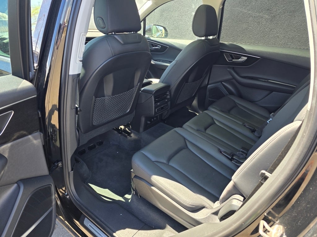 2021 Audi Q7 Premium Plus