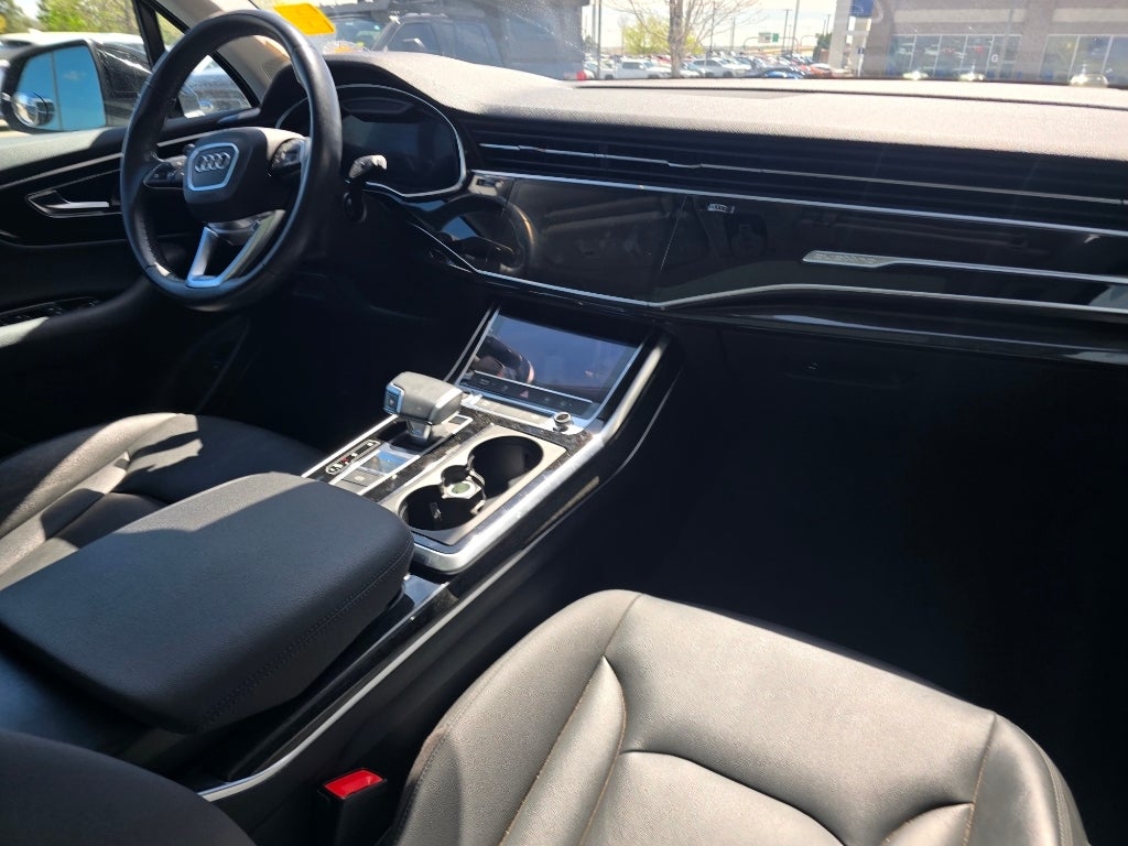 2021 Audi Q7 Premium Plus