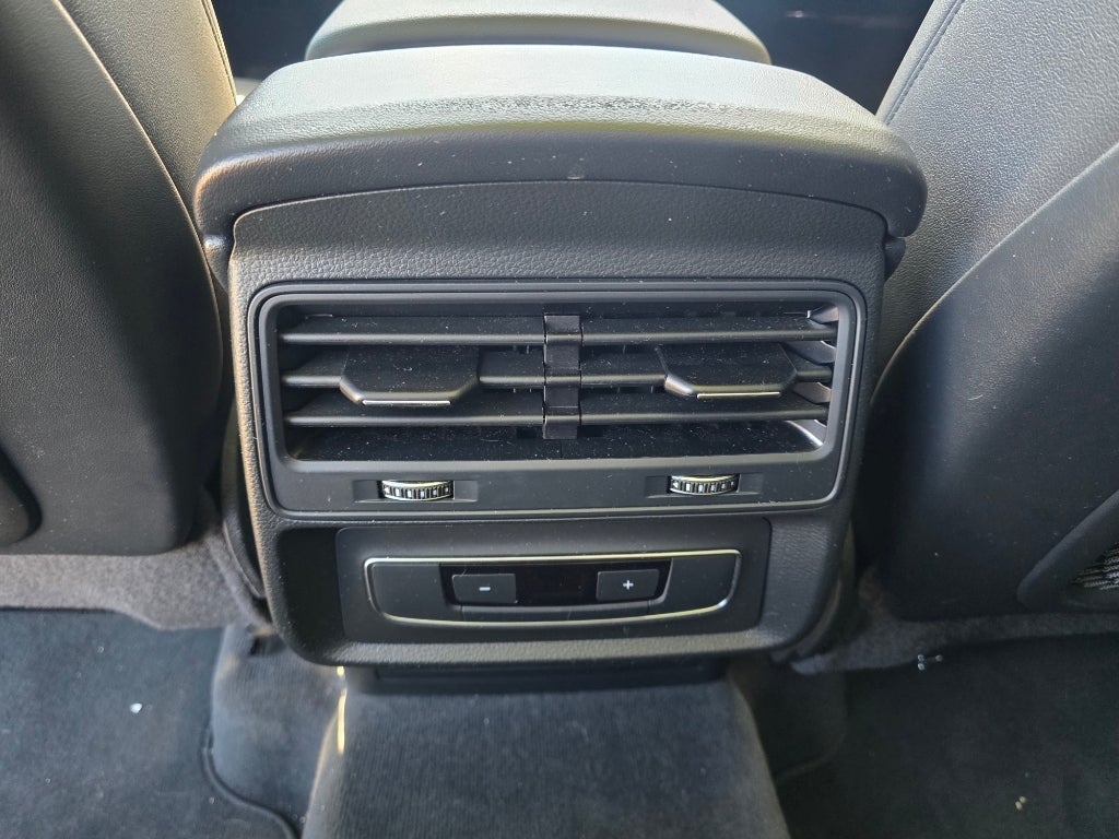 2021 Audi Q7 Premium Plus