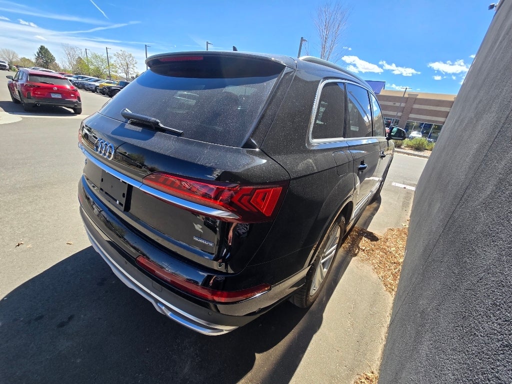 2021 Audi Q7 Premium Plus