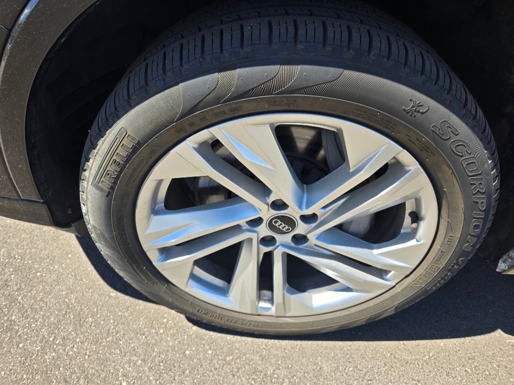 2021 Audi Q7 Premium Plus