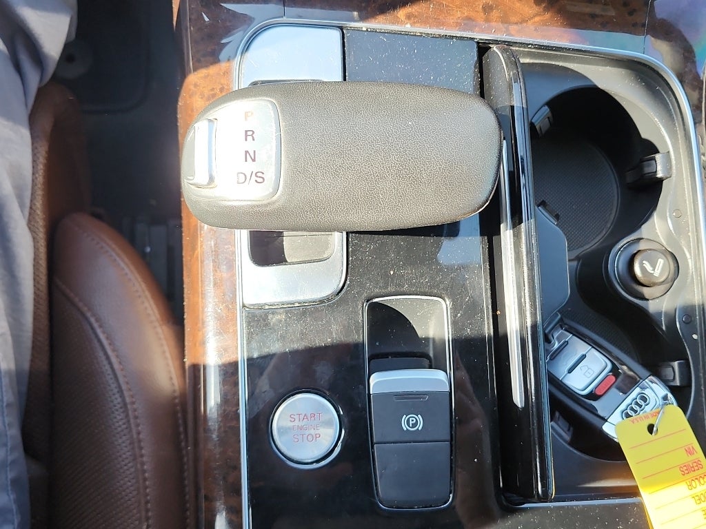 2018 Audi A8 L L 3.0T (Tiptronic) (No Longer Available