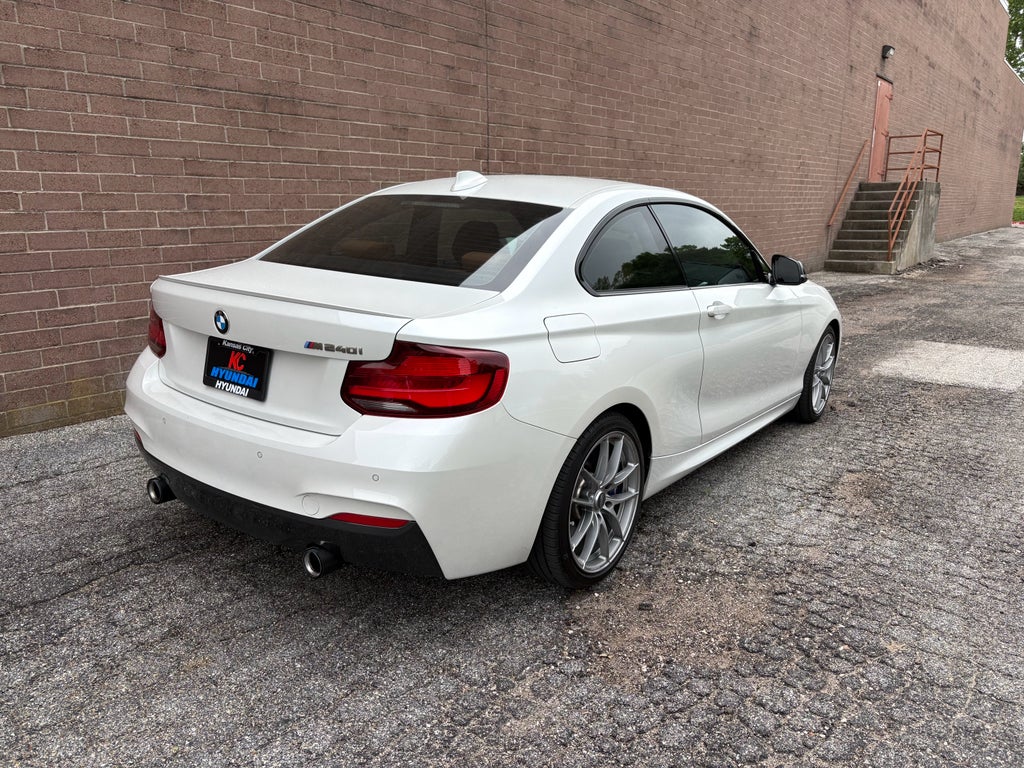 2021 BMW 2 Series M240i