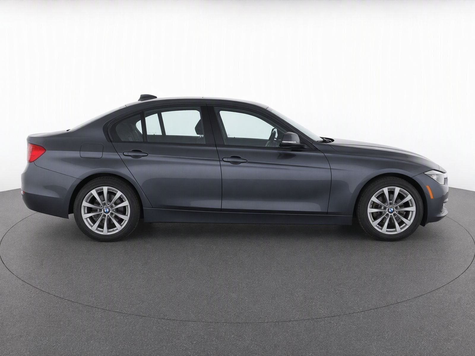 2016 BMW 3 Series 320i