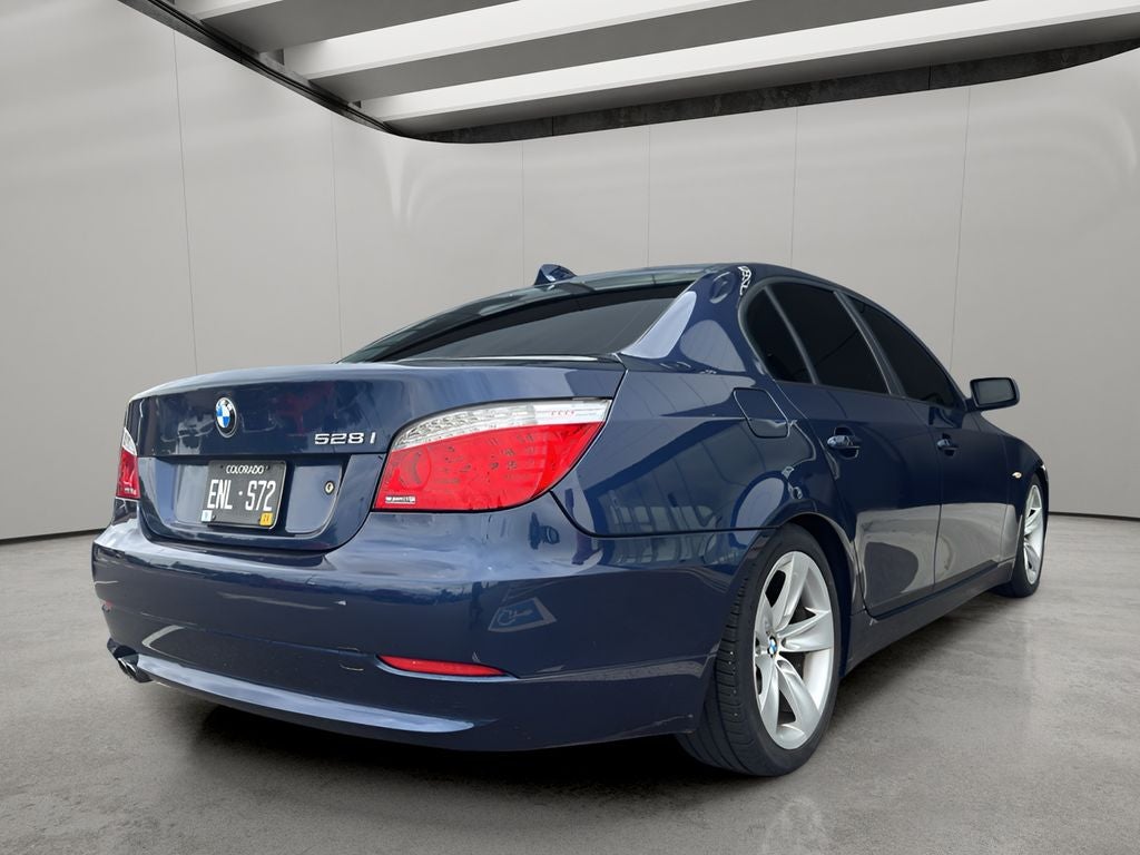 2008 BMW 5 Series 528i