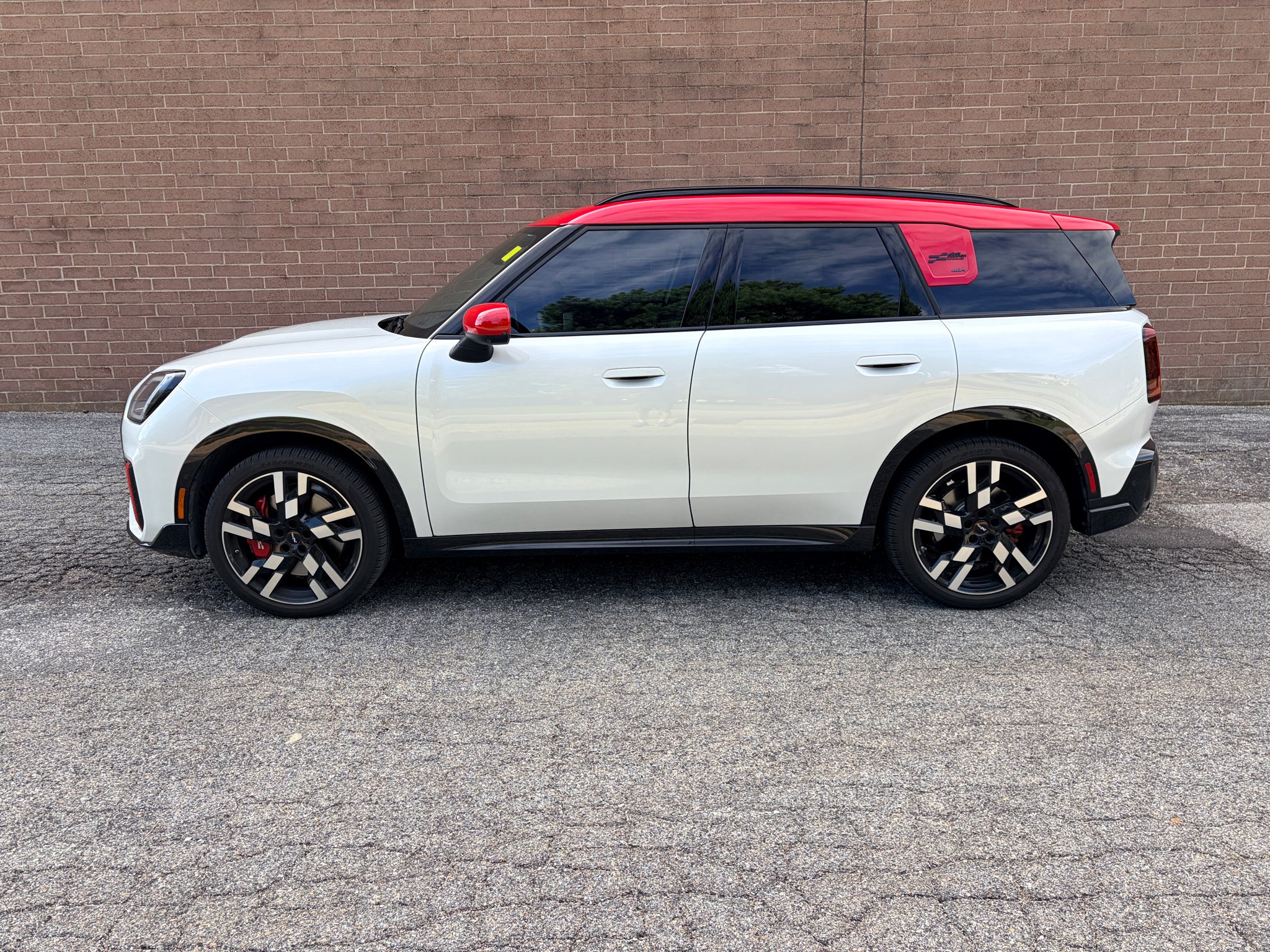 2025 MINI Countryman John Cooper Works