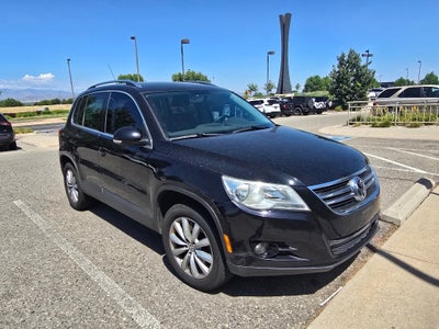 2011 Volkswagen Tiguan SE 4Motion