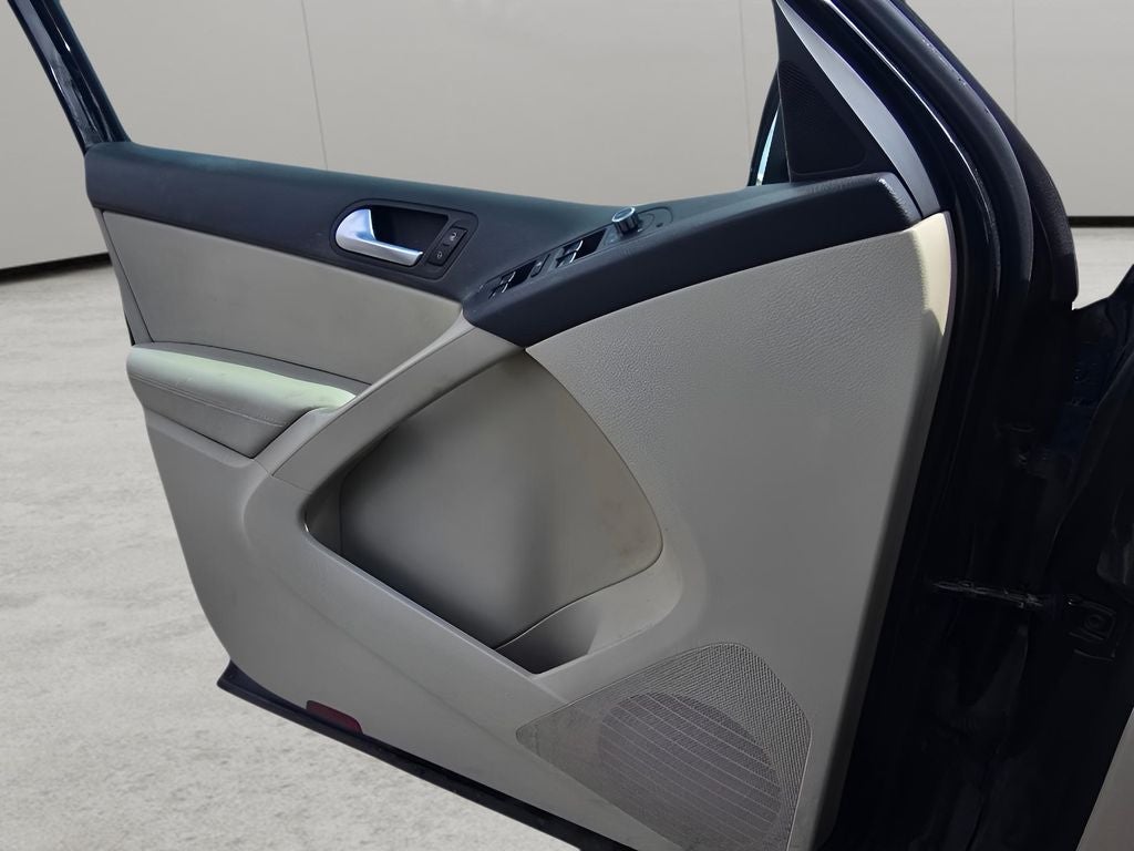 2013 Volkswagen Tiguan SE
