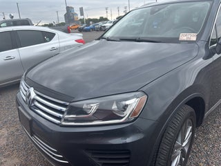 2016 Volkswagen Touareg Lux