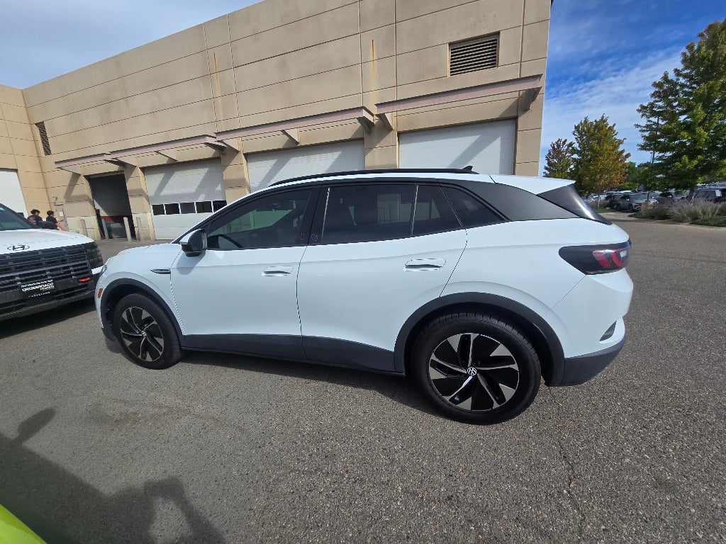2022 Volkswagen ID.4 Pro