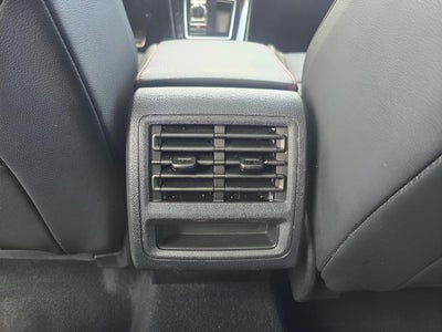 2024 Volkswagen Golf GTI SE