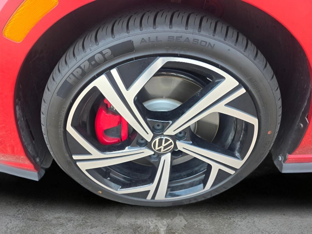 2024 Volkswagen Golf GTI SE