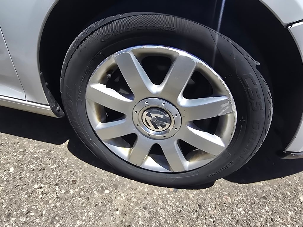 2007 Volkswagen Rabbit 2-Door (A6)