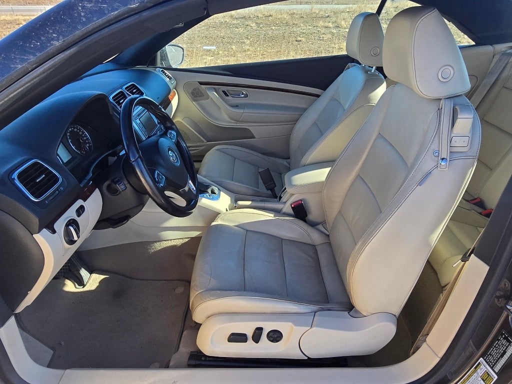 2012 Volkswagen Eos Lux