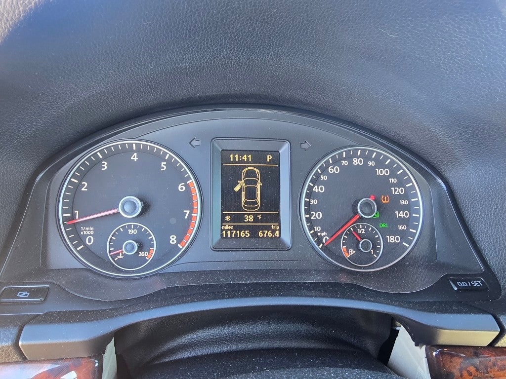 2012 Volkswagen Eos Lux