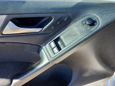 2011 Volkswagen Golf TDI