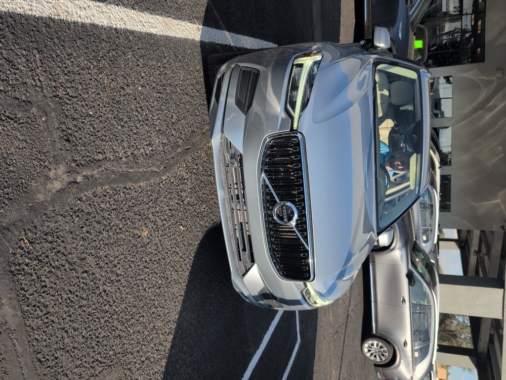 2018 Volvo XC60 Momentum