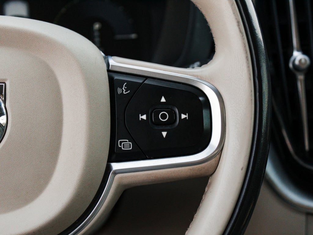 2018 Volvo XC60 Momentum