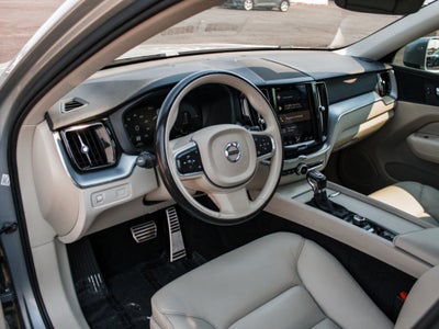 2018 Volvo XC60 Momentum