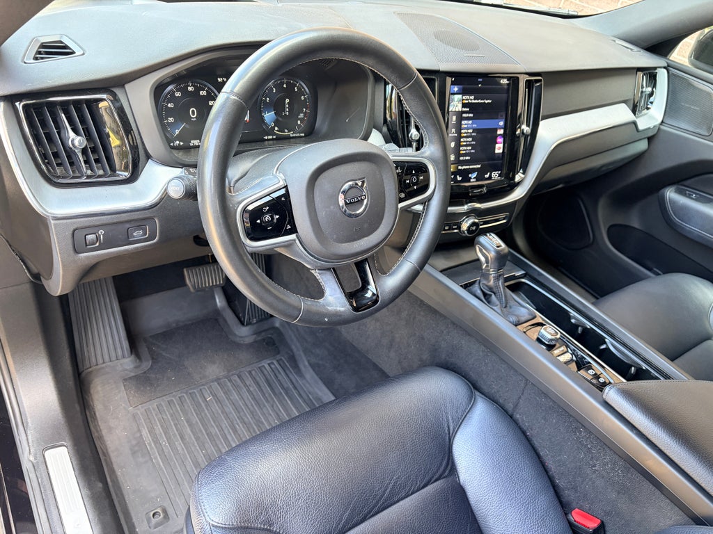 2020 Volvo XC60 Momentum