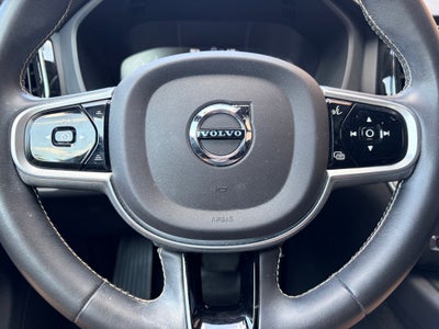 2020 Volvo XC60 Momentum
