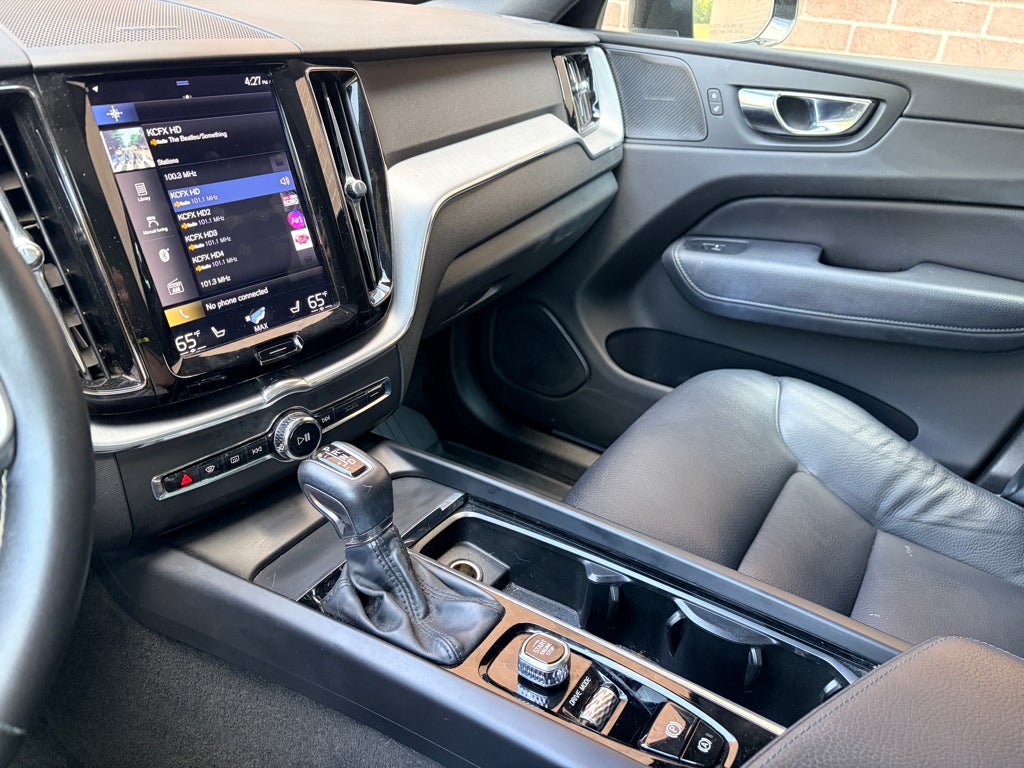2020 Volvo XC60 Momentum
