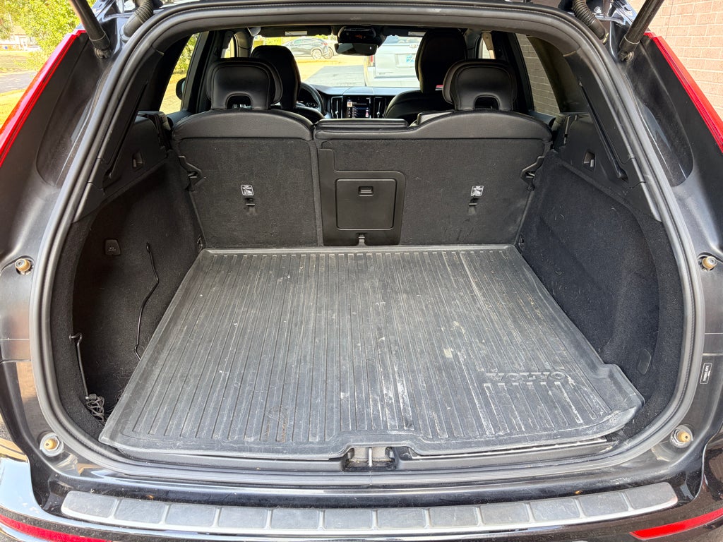 2020 Volvo XC60 Momentum
