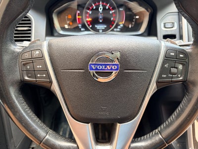 2015 Volvo XC60 T6 Drive-E Platinum