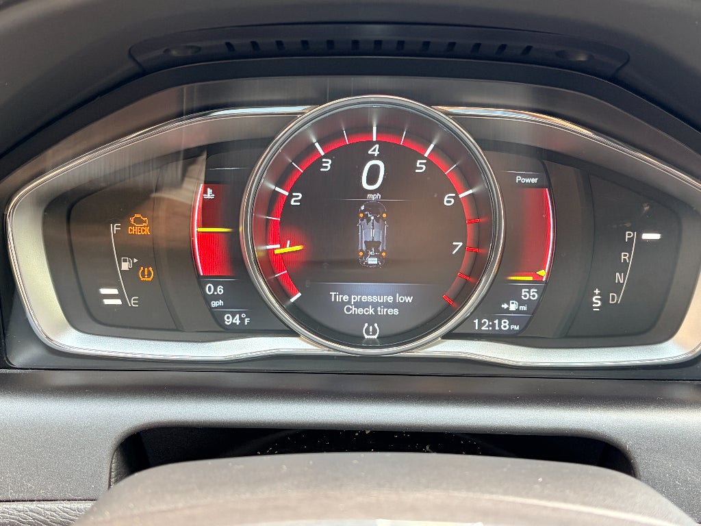 2015 Volvo XC60 T6 Drive-E Platinum