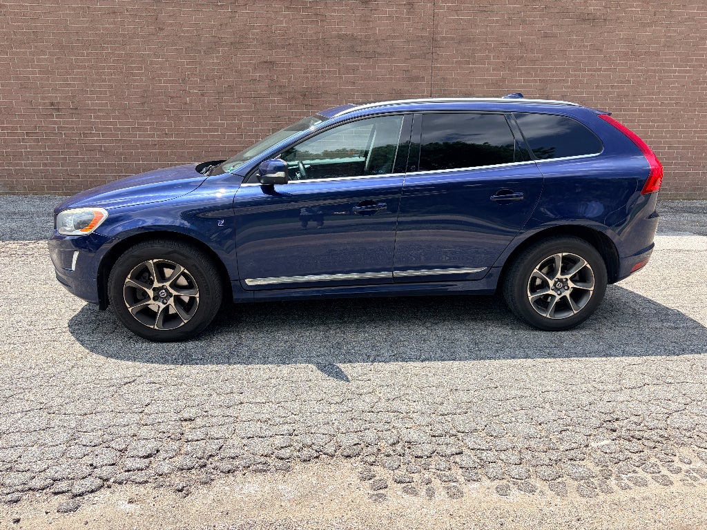 2015 Volvo XC60 T6 Drive-E Platinum